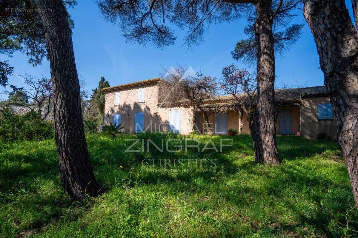 Maison à RAMATUELLE