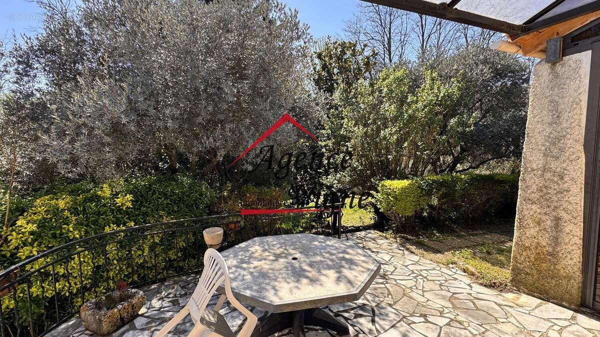 Maison à SAINT-AMBROIX