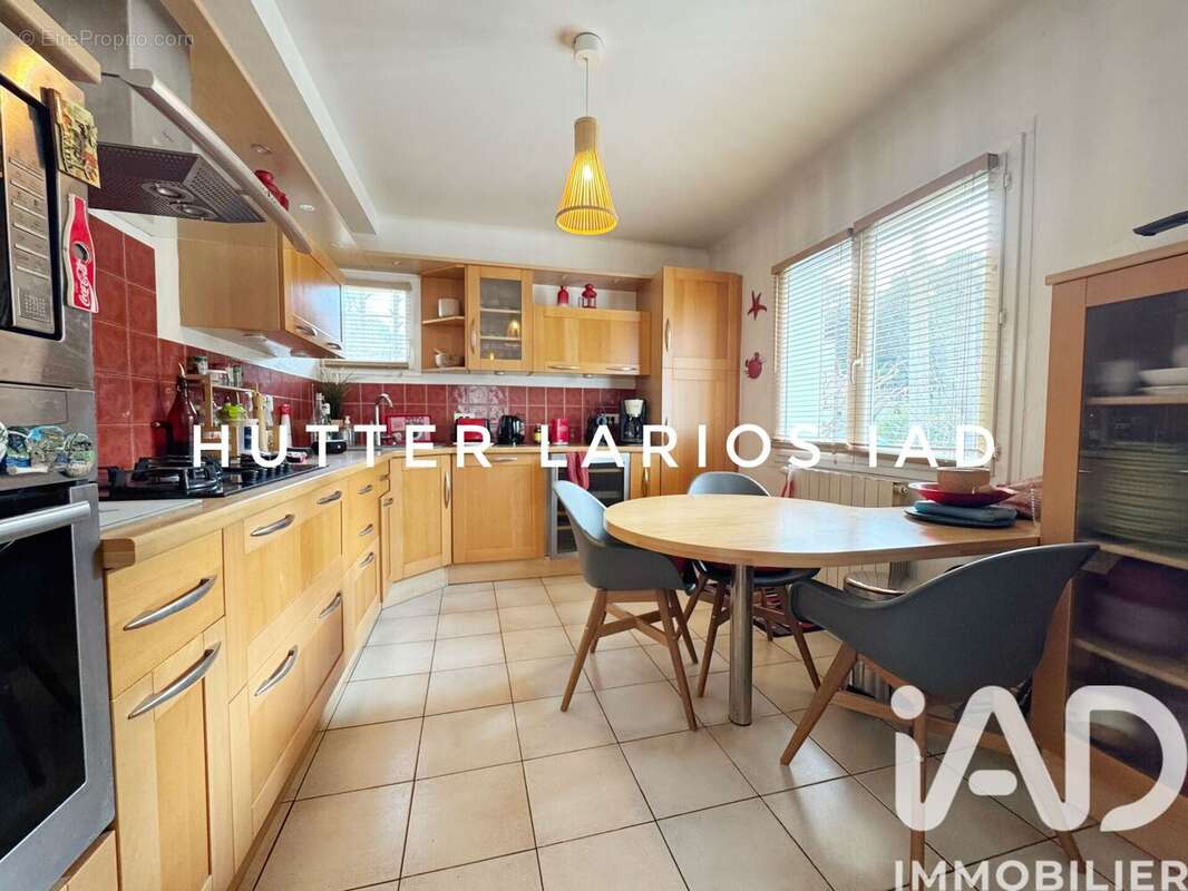 Maison 125 m² à Toulon  - photo 6