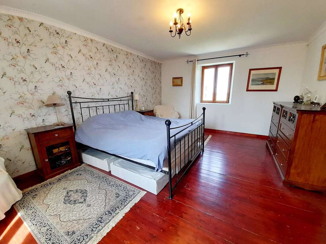 Maison à NAUSSANNES