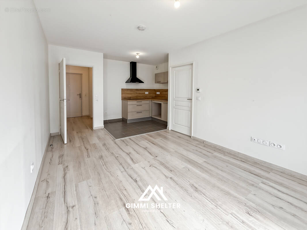 Appartement à ROMAGNAT