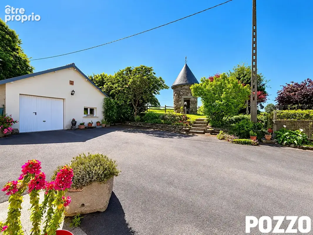 Maison Bricqueville Sur Mer (50290) 9 pièce(s) 180 m2 Terrain 18825 m² - photo 13