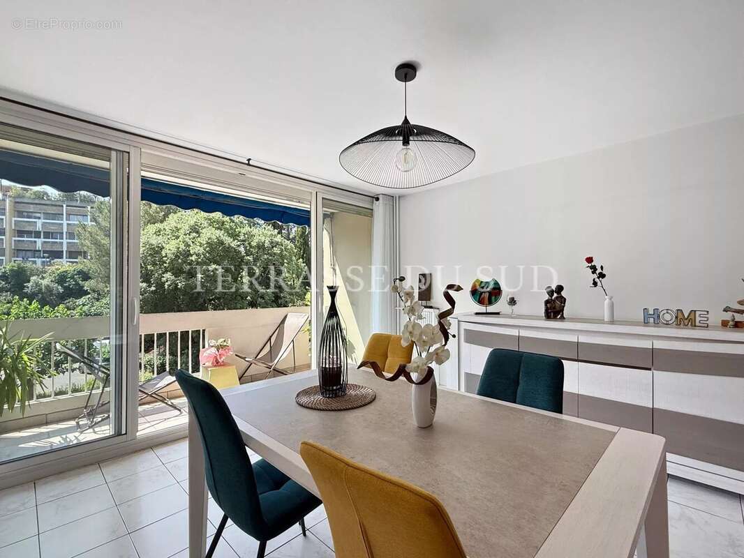 Appartement à MARSEILLE-12E