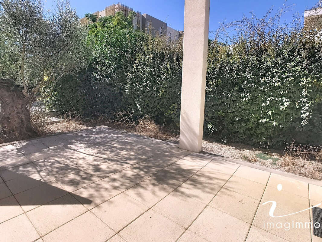 Appartement à JUVIGNAC