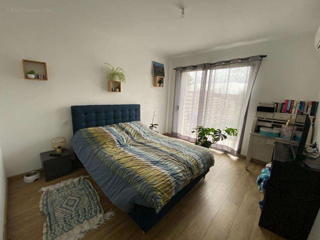 Contemporaine 2024  Plain-pied 140 m²  Prestations modernes à Dierre - photo 4