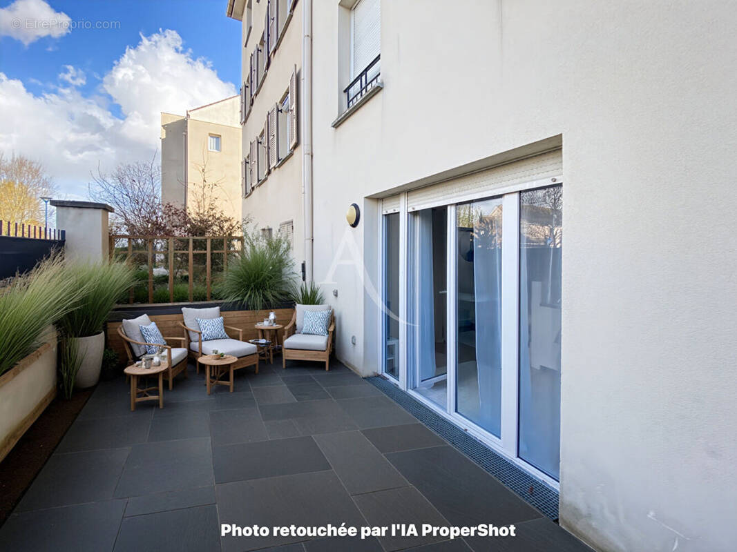 Appartement à VAUREAL