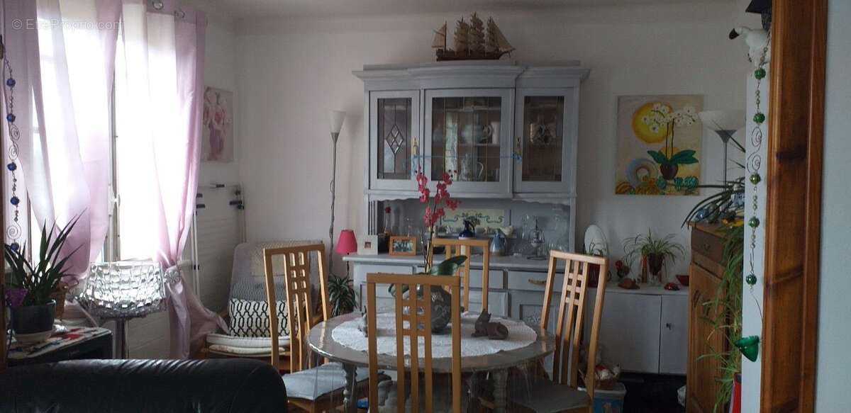 Maison à PLOUEZEC