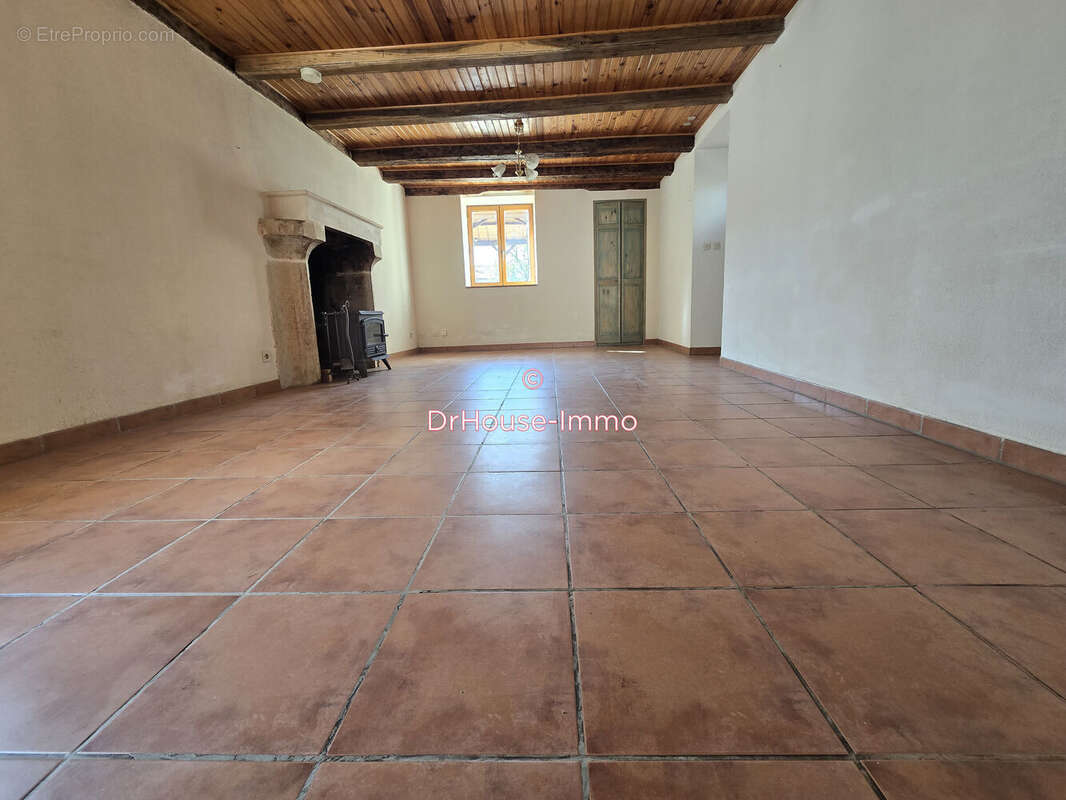 Maison 73 m² à Saint-Germier  - photo 10