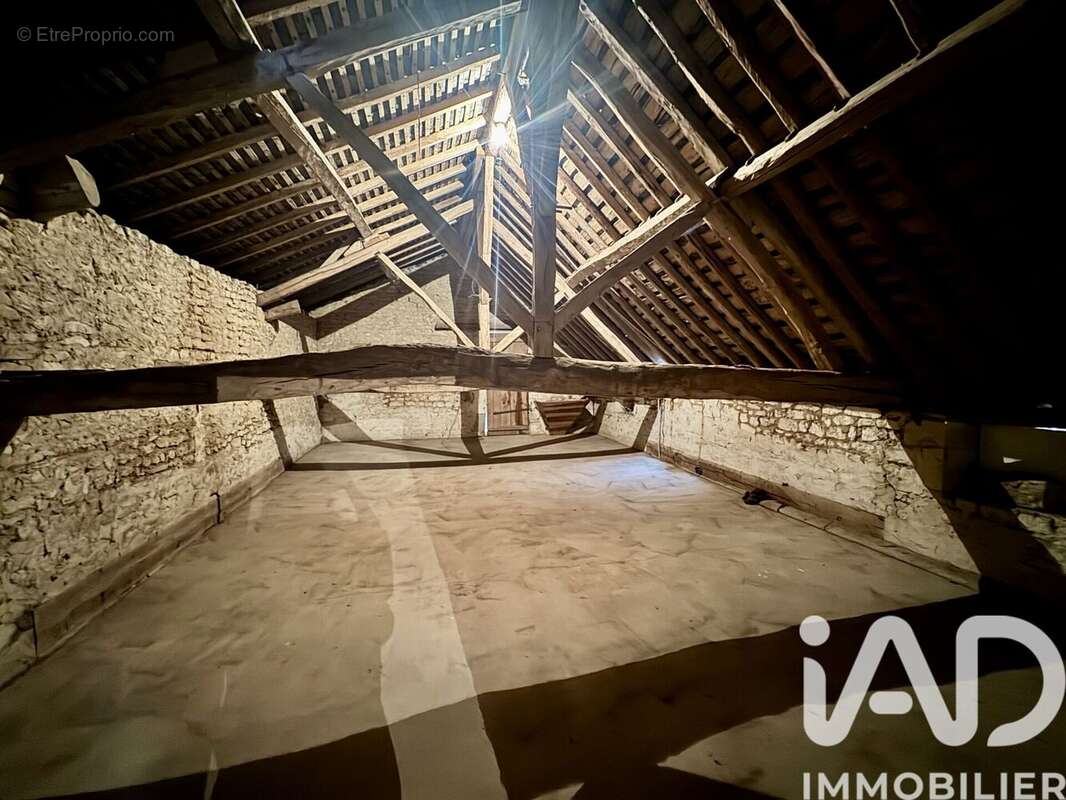 Maison 120 m² à Marigny-Marmande  - photo 9