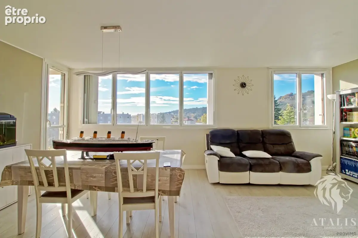 Appartement T4 - photo 3