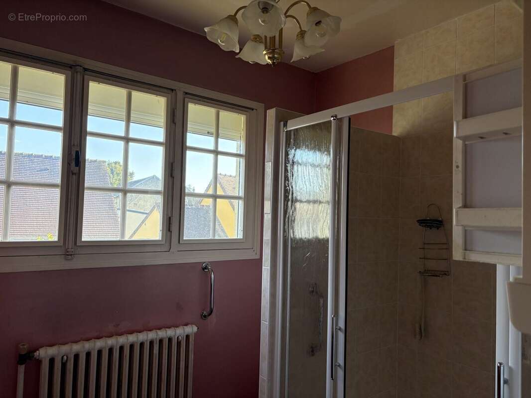 Maison 79 m² à Saint-Vincent-Des-Pres  - photo 7