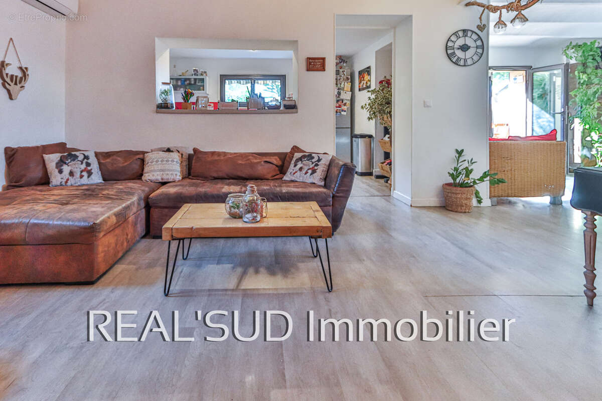 Maison à MARSEILLE-9E