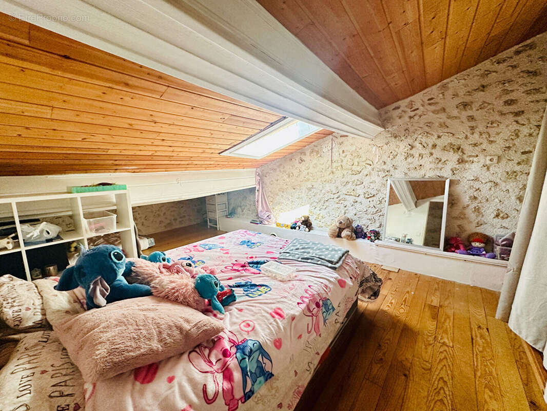 Maison à HAUTEFAGE-LA-TOUR