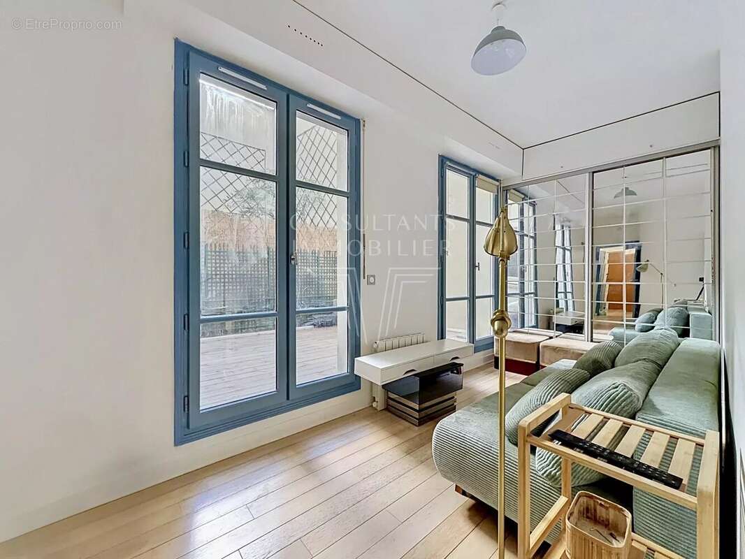 Appartement à PARIS-9E