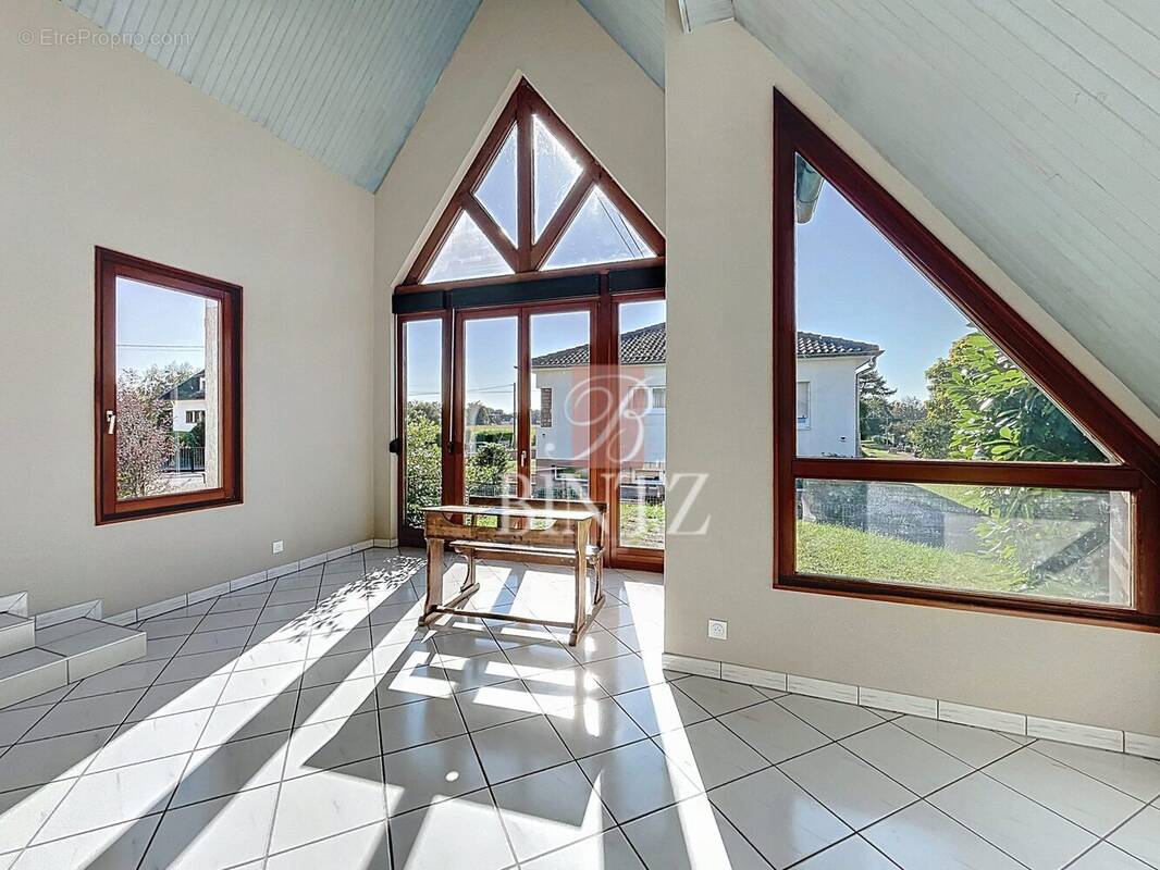 Séjour - Maison à ESCHAU