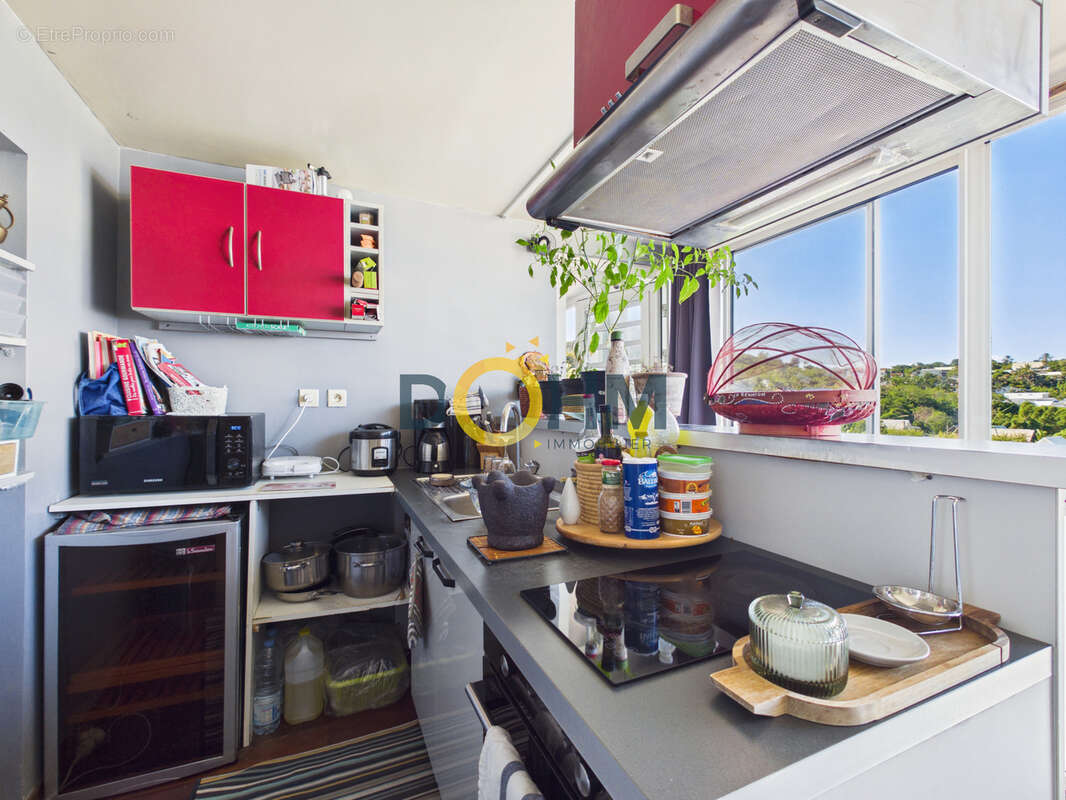 Appartement à LES AVIRONS