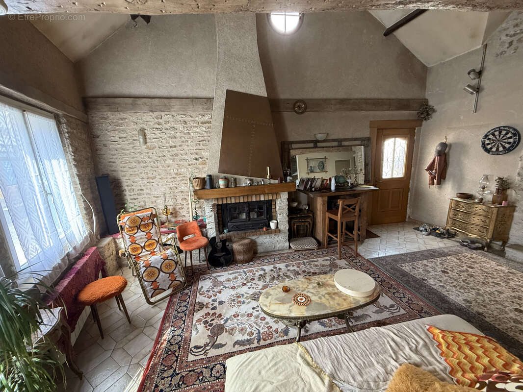 Maison à GARANCIERES