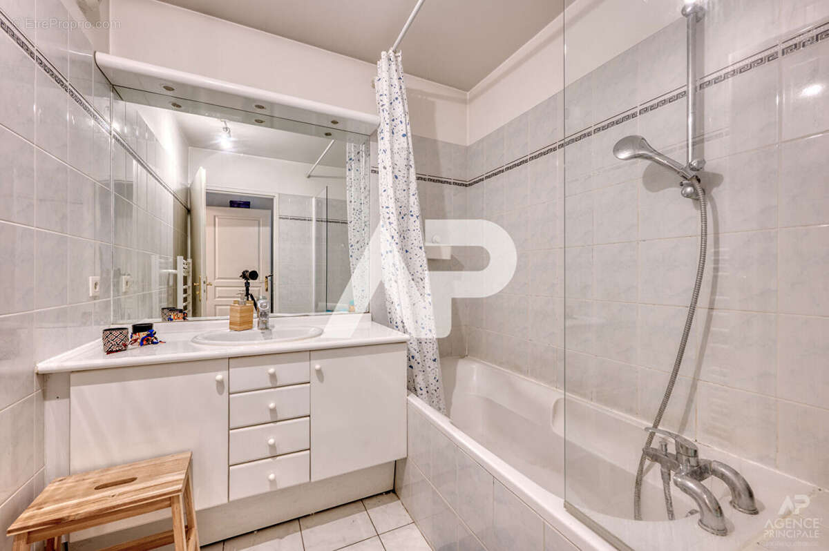 Appartement à RUEIL-MALMAISON