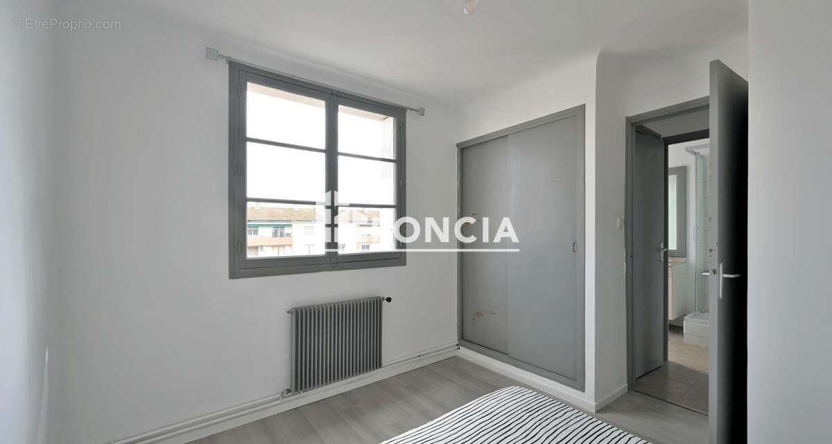 Appartement à ARLES