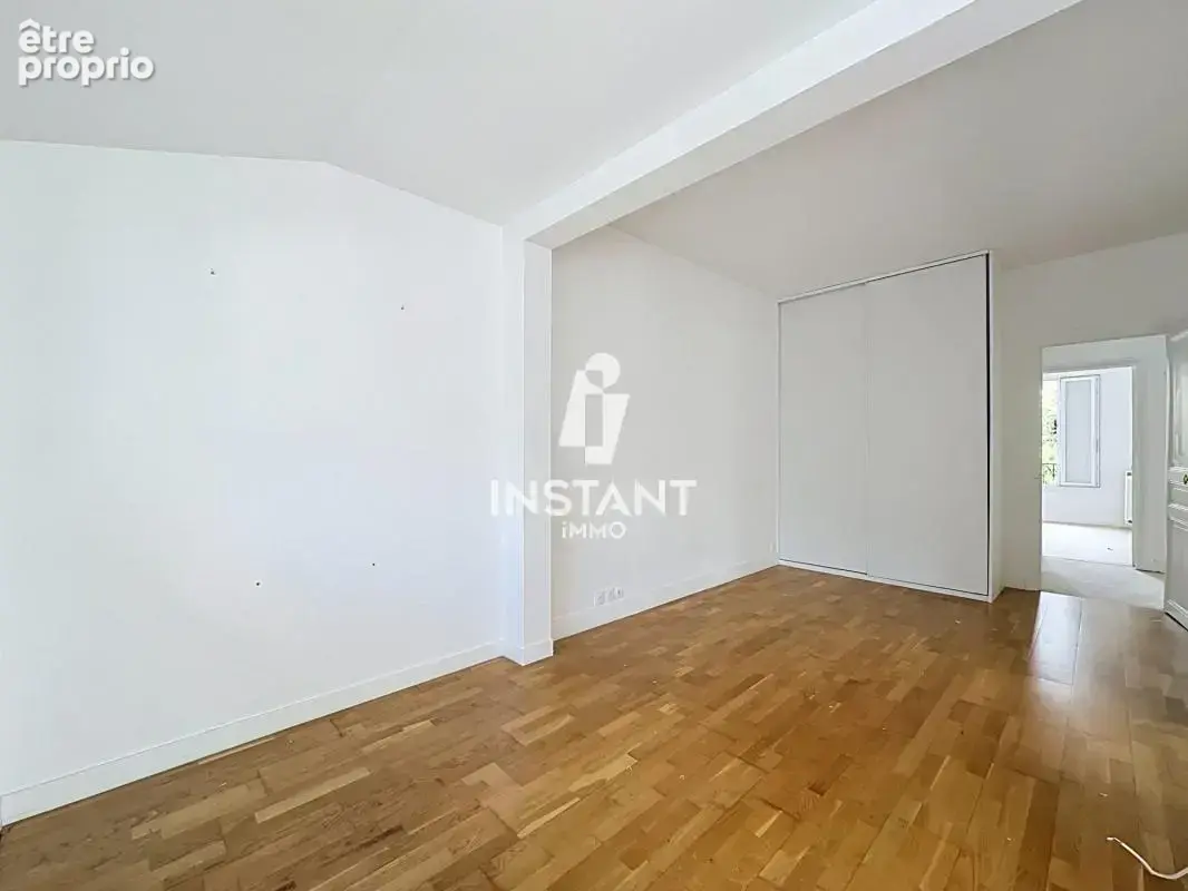 Creteil champeval - pavillon 4 pieces 87m2 habitable sur 340 m2 - photo 15