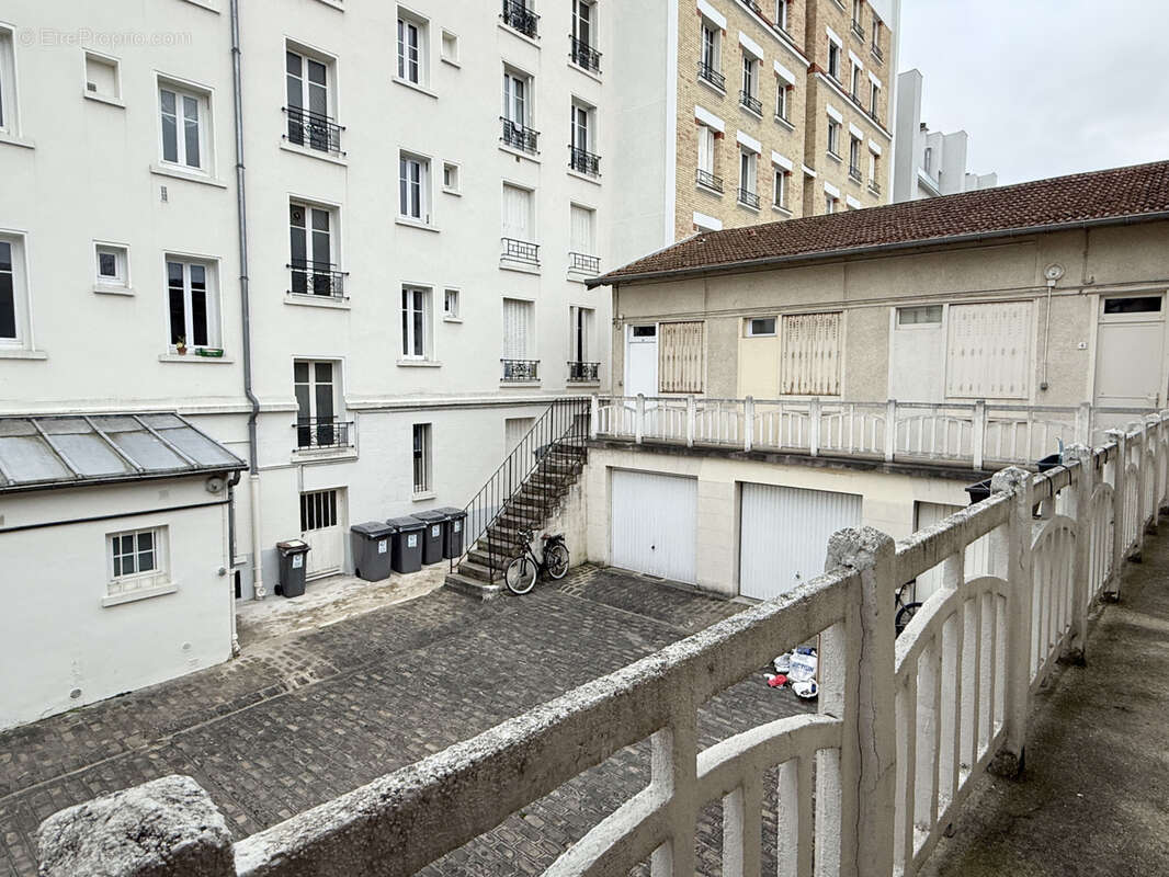 Appartement à ISSY-LES-MOULINEAUX