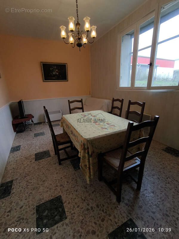 Maison à COUSTOUGE
