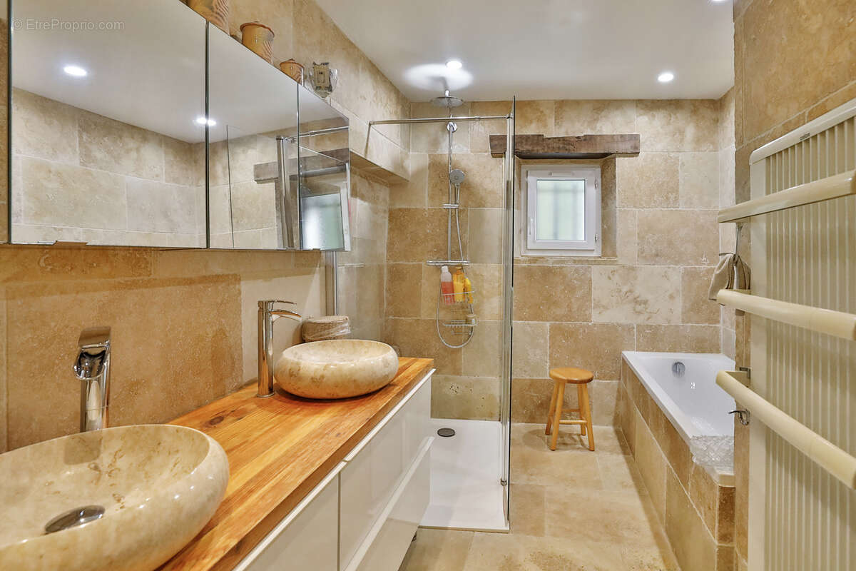 Maison à LA FARLEDE