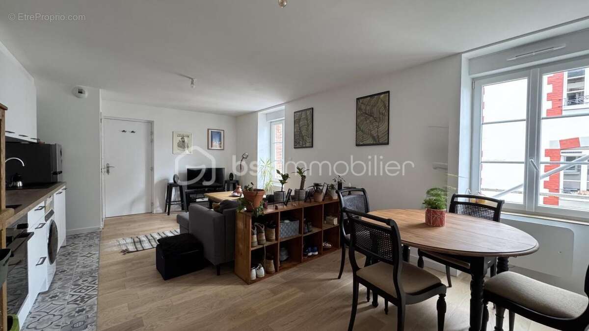 T2 Coup de cœur entièrement rénové – 39 m² – Rennes Jacques Cartier - photo 5