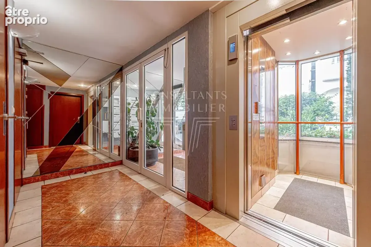 Duplex derniers étages avec terrasses - photo 17