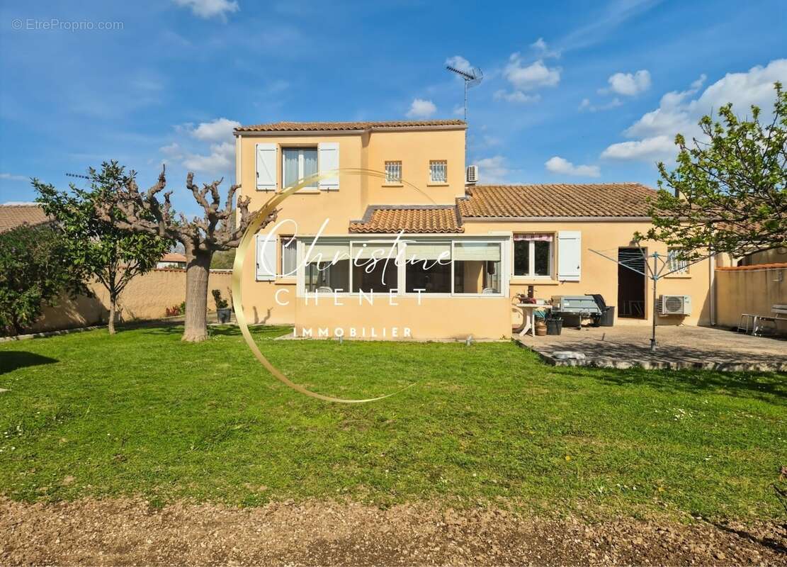 Maison familiale 136 m² avec jardin – 4 chambres – Grand garage. Au calme - photo 2