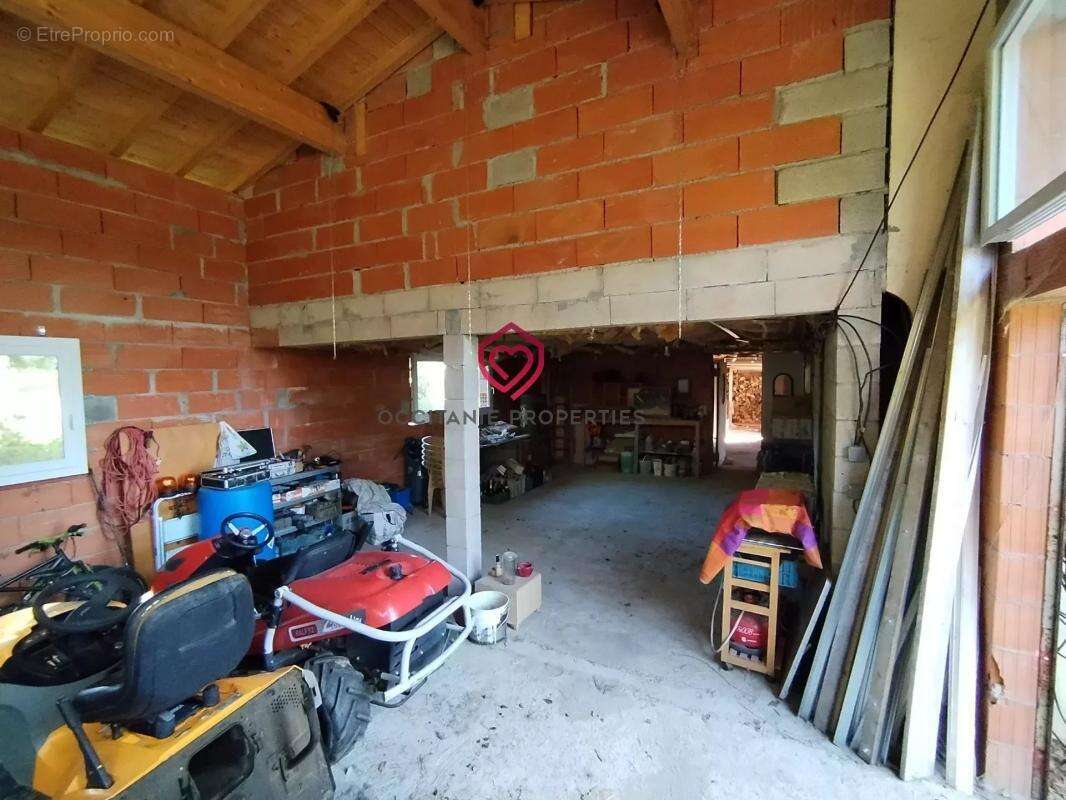 Ancienne ferme partiellement à renover avec puits et dépendances - photo 30