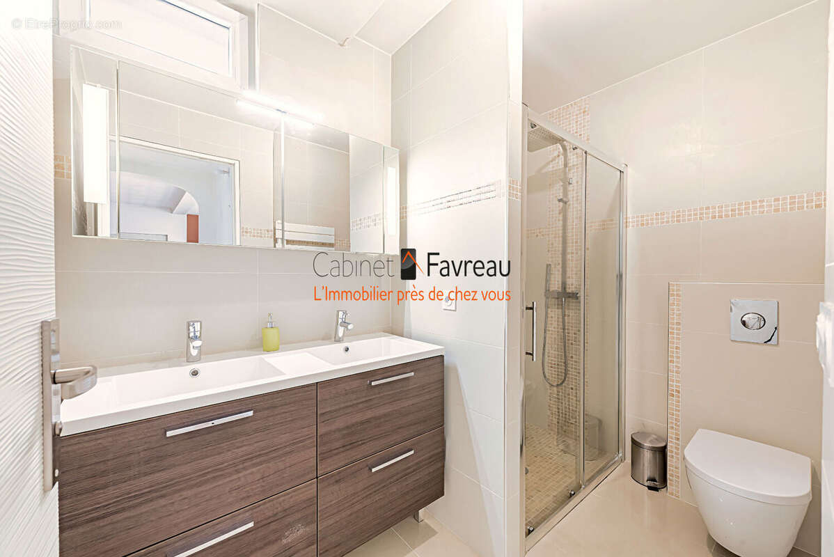 Maison à L&#039;HAY-LES-ROSES