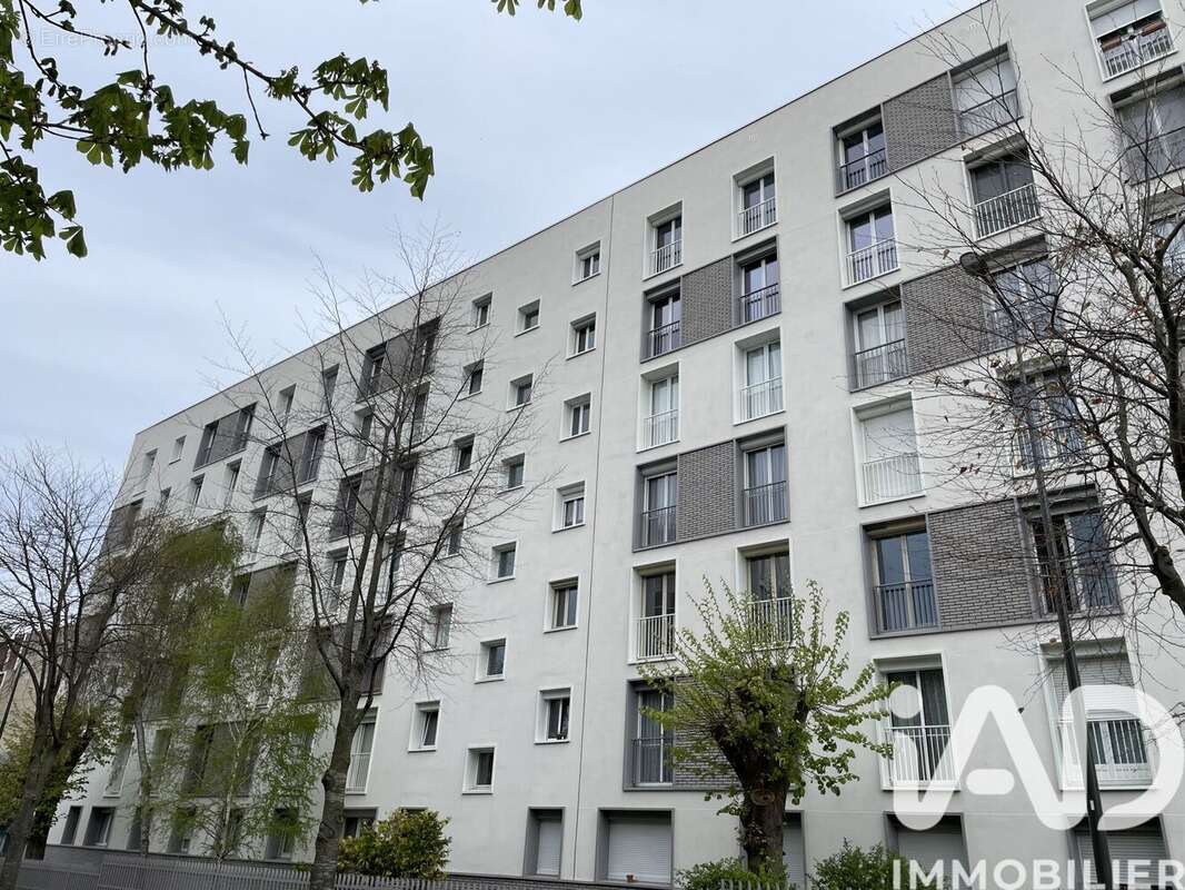 Photo 9 - Appartement à MONTROUGE