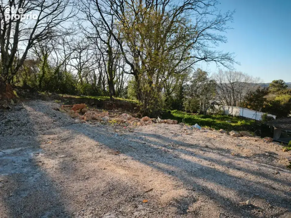 Terrain à BRIGNOLES
