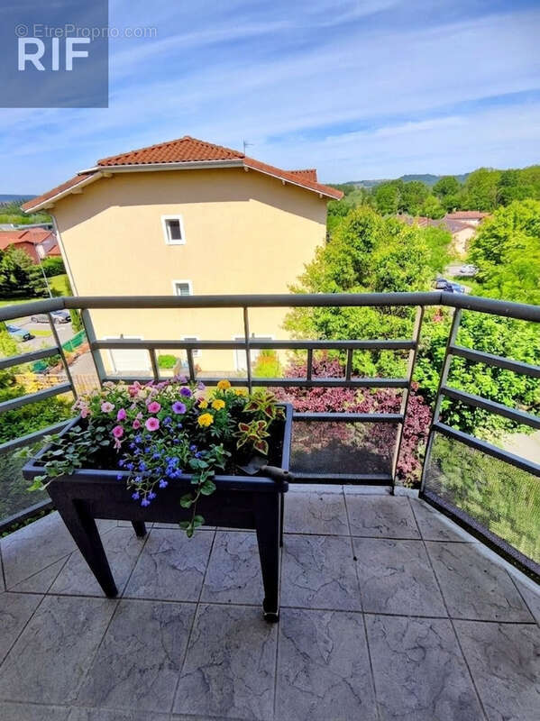 Appartement à BOURGOIN-JALLIEU