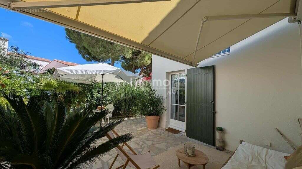 Appartement à SAINT-MARTIN-DE-RE