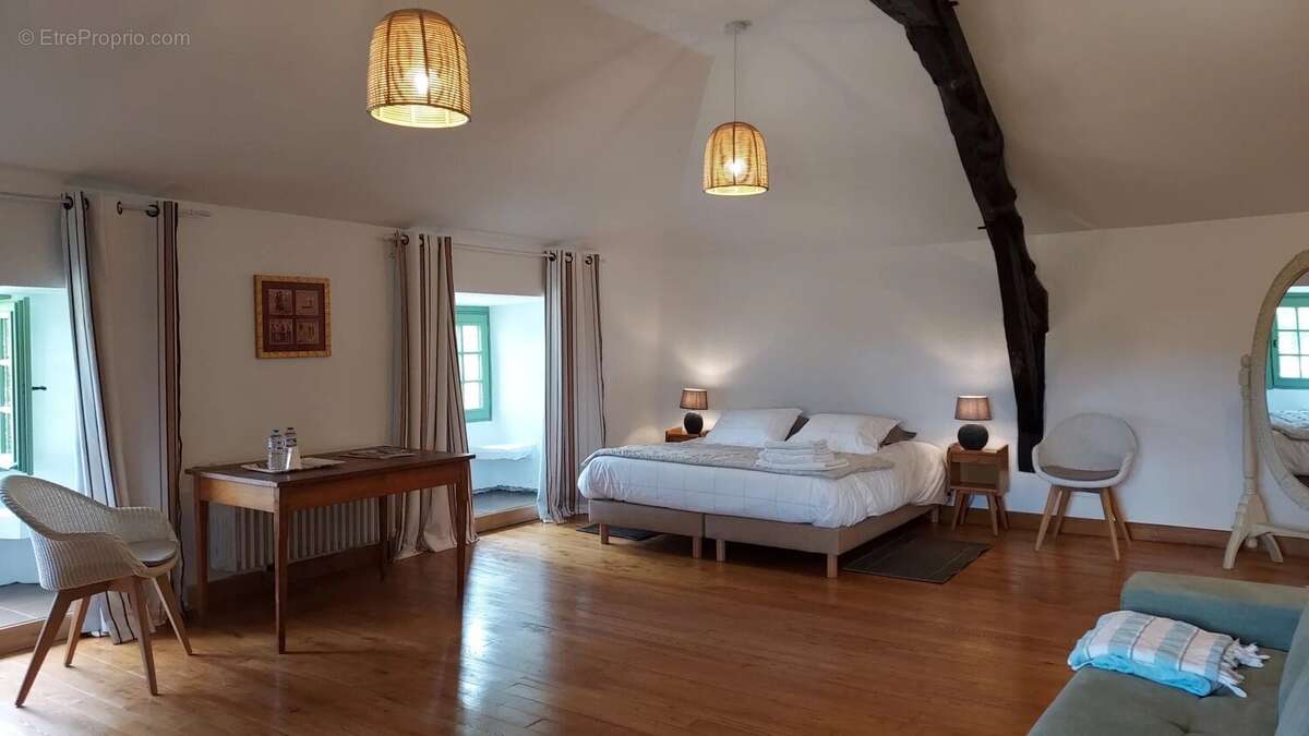 Maison à TOURNON-D&#039;AGENAIS