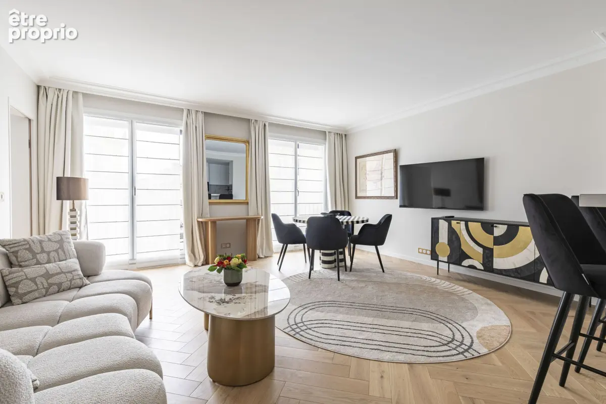 Appartement 2 pièces 58 m² à vendre à Paris-8e (75008) - photo 2