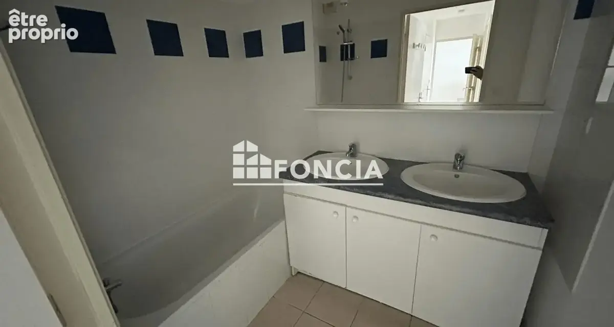 Exclusivité appartement libre de toute occupation ! - photo 11