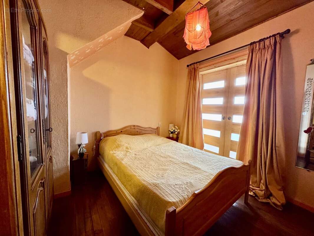 Jolie maison de village a querigut - photo 9
