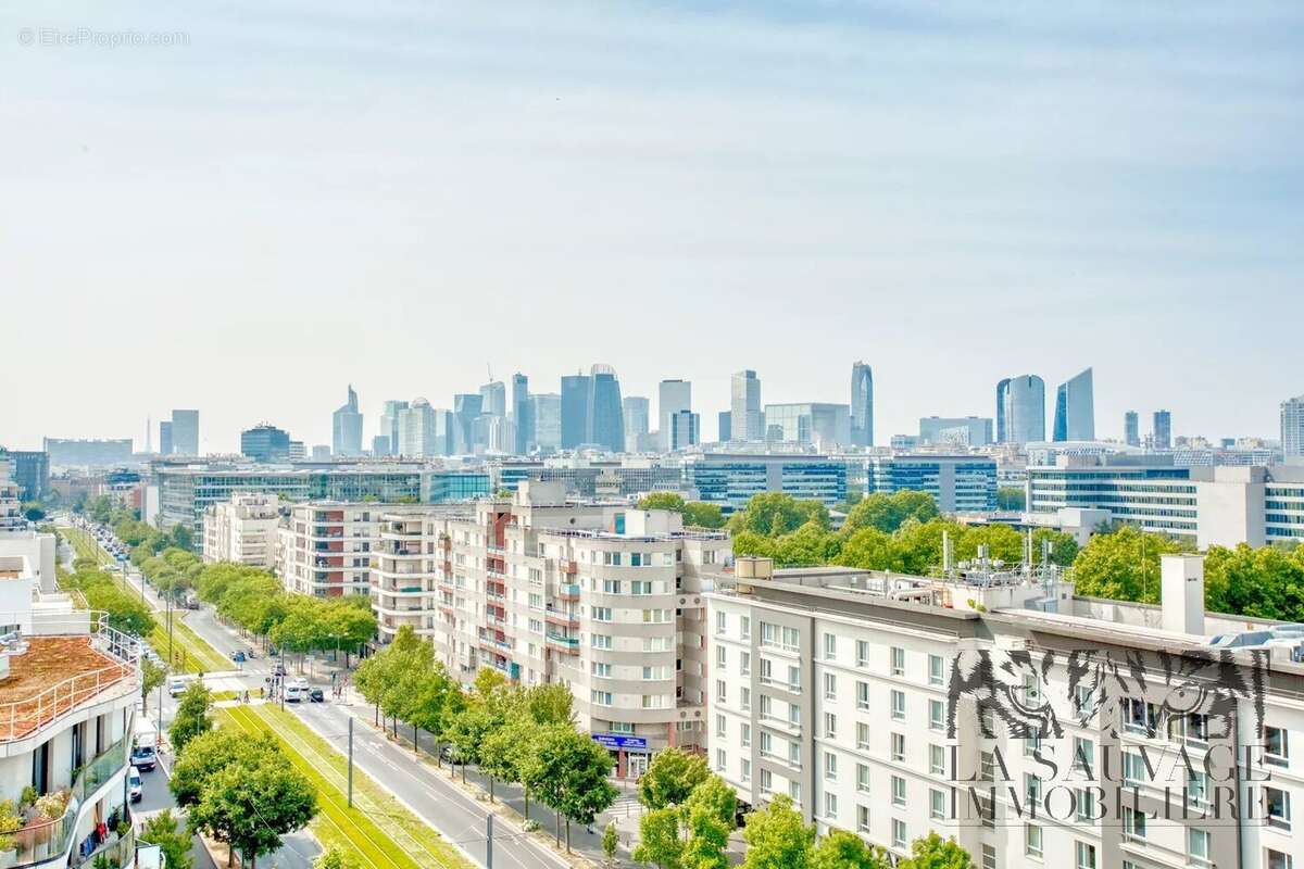Appartement à COLOMBES