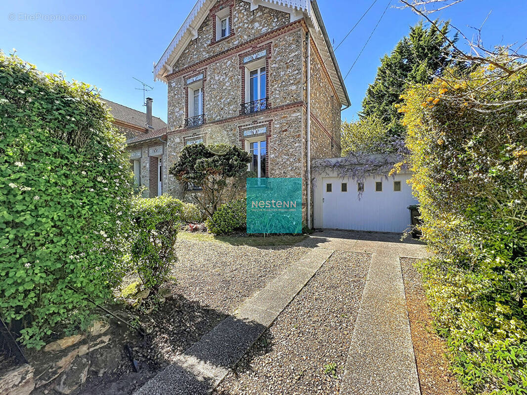 Maison à FRANCONVILLE