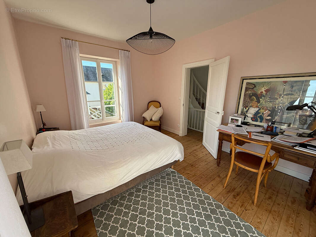 Rare et Magnifique maison de Maître dans le centre de Vendôme - photo 10