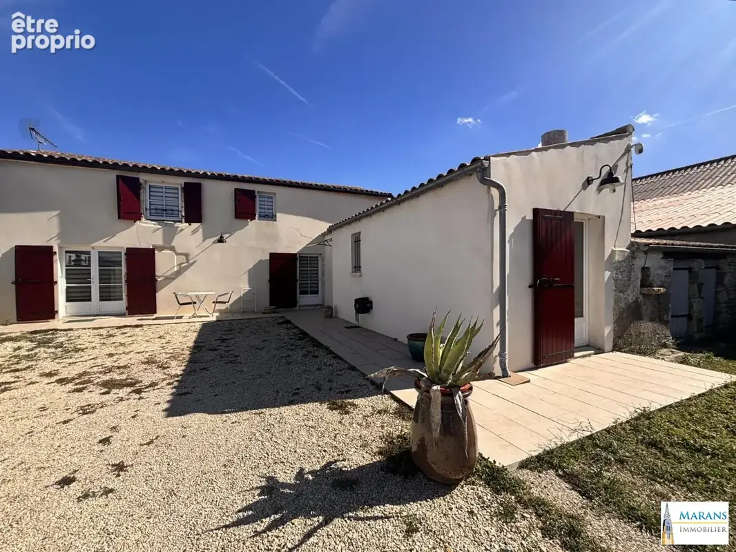 Maison à SAINTE-SOULLE