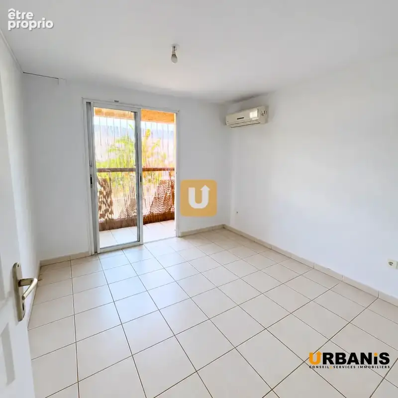Appartement a vendre - belle opportunite sur le secteur du port - photo 6