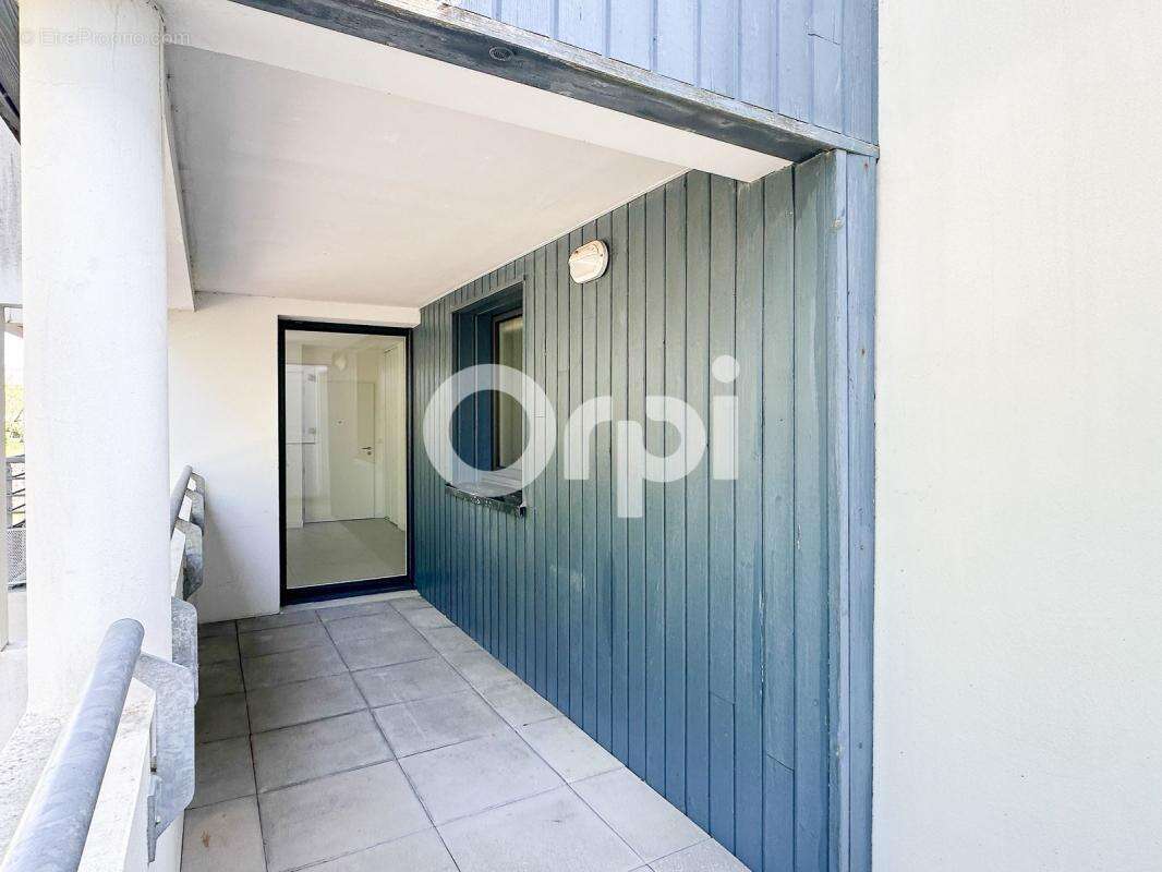 Appartement à FOURAS