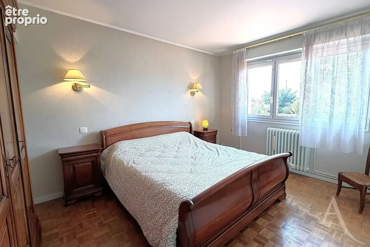Maison de 112 m² avec jardin, garage et dépendance Quartier Saint-Bris - photo 9