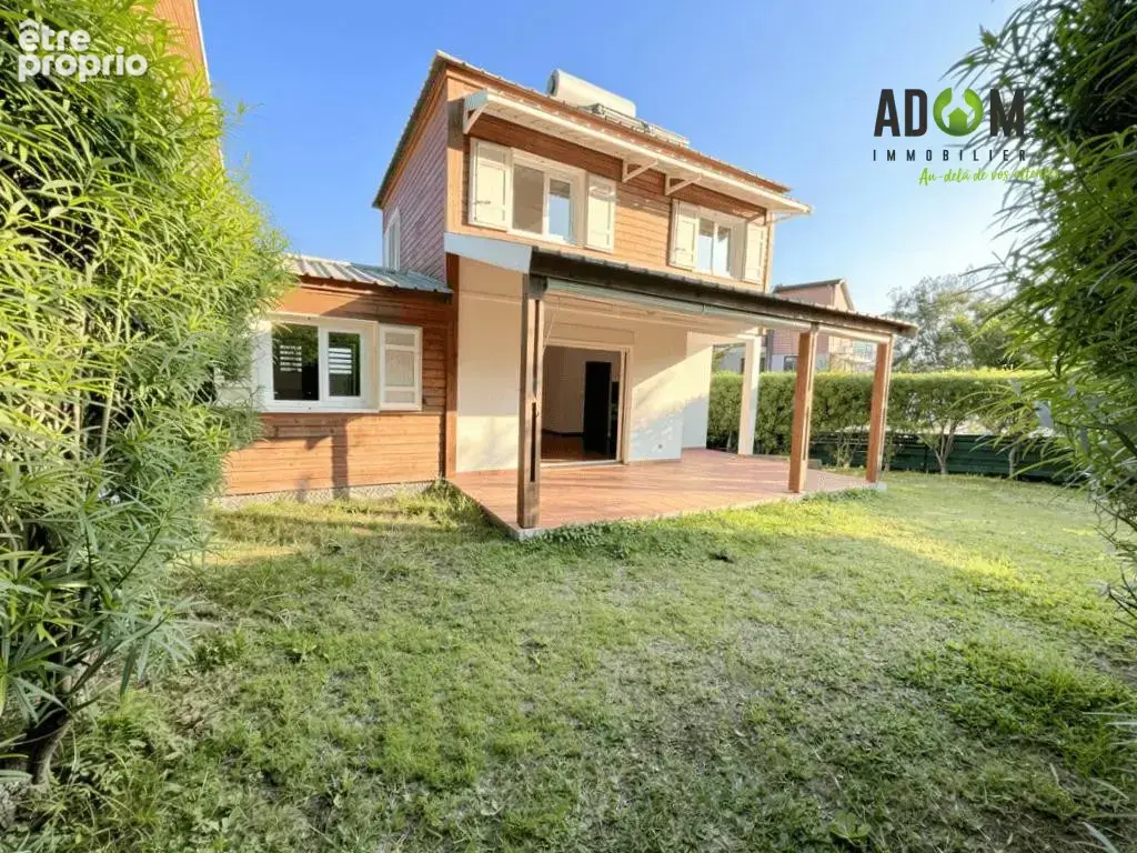 Photo Maison à La Possession au prix de 299 600€