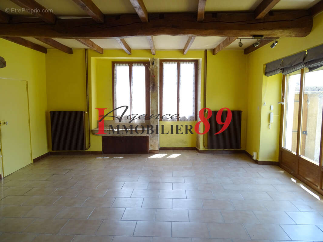 Idéalement située entre MONTBARD et CHATILLON S/SEINE, charmante maison de village à rafraîchir - photo 8
