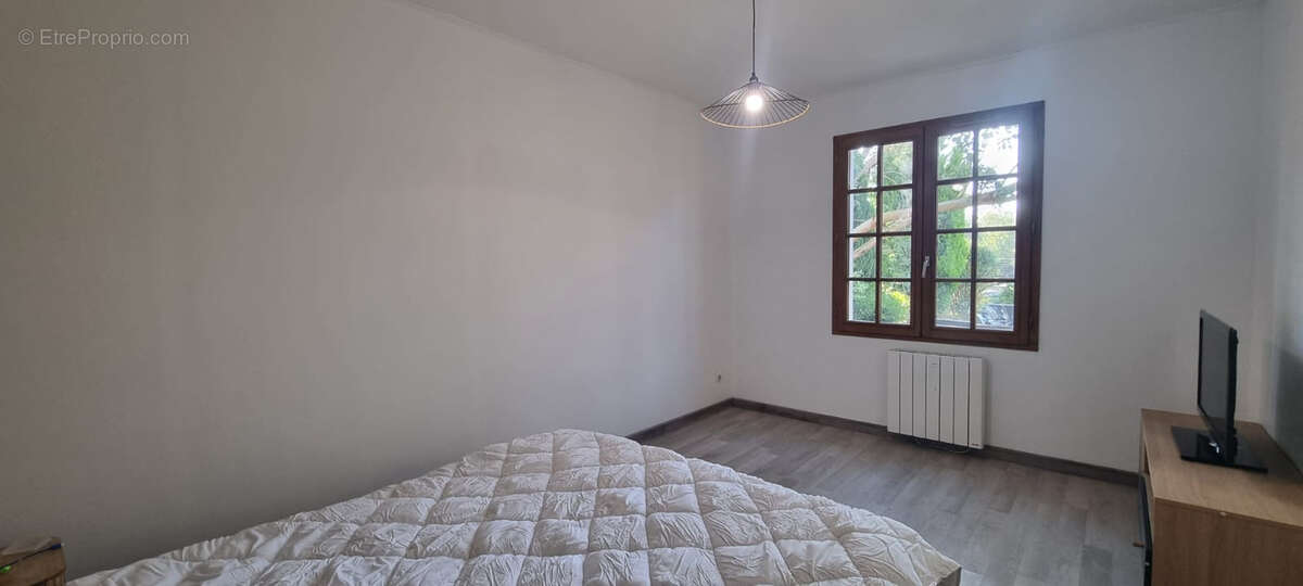 Maison à LONGUEVILLE